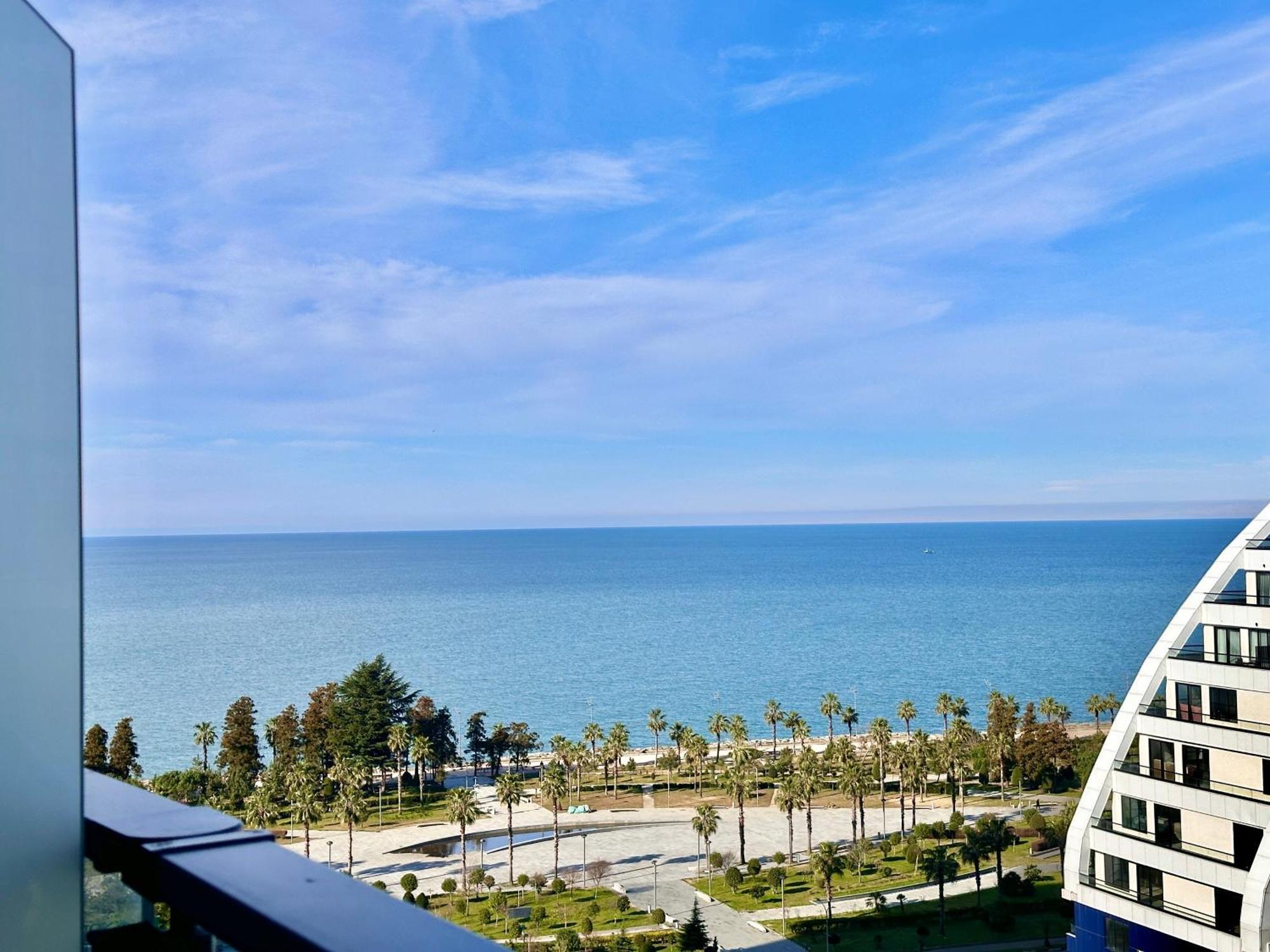 Batumi Boulevard Resort Εξωτερικό φωτογραφία
