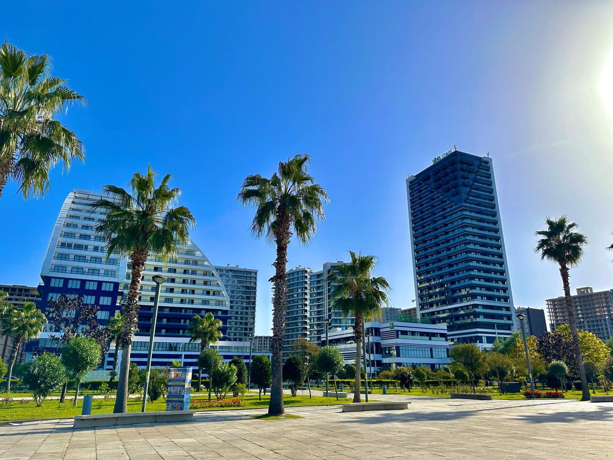 Batumi Boulevard Resort Εξωτερικό φωτογραφία
