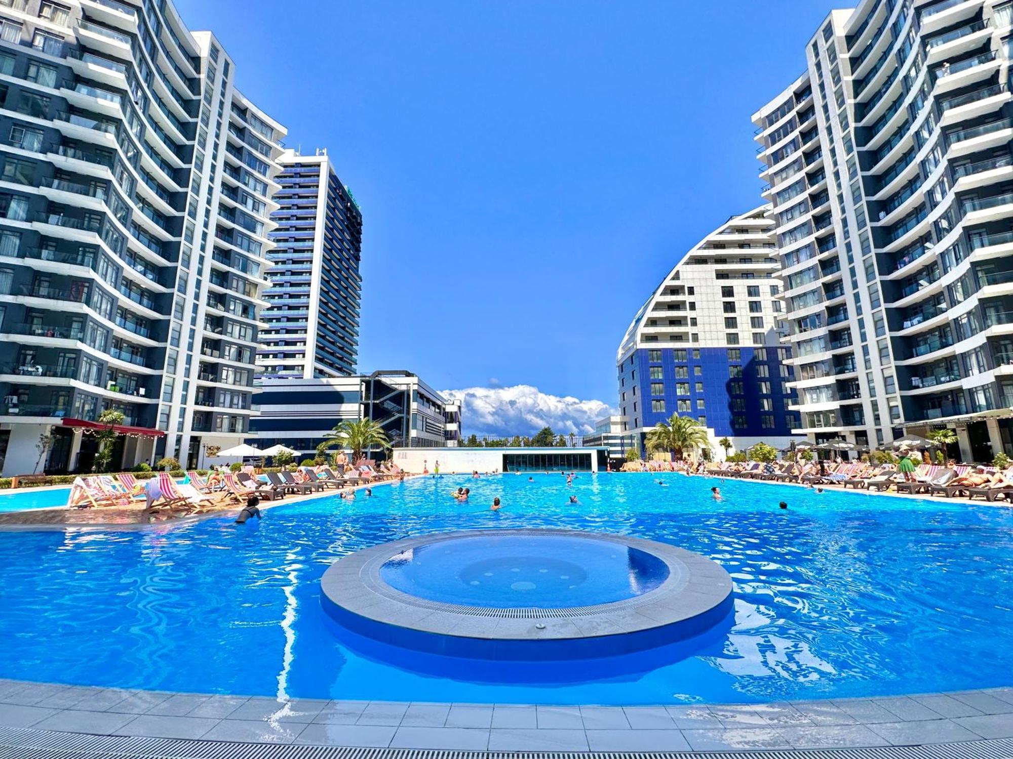 Batumi Boulevard Resort Εξωτερικό φωτογραφία